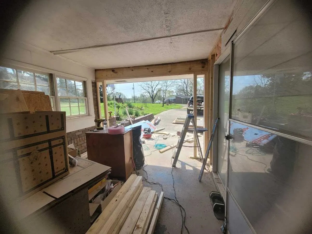 Air movers and dehumidifier for Drying & Dehumidification in Terrell Hills